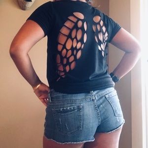 Angel wing back cut out shirt